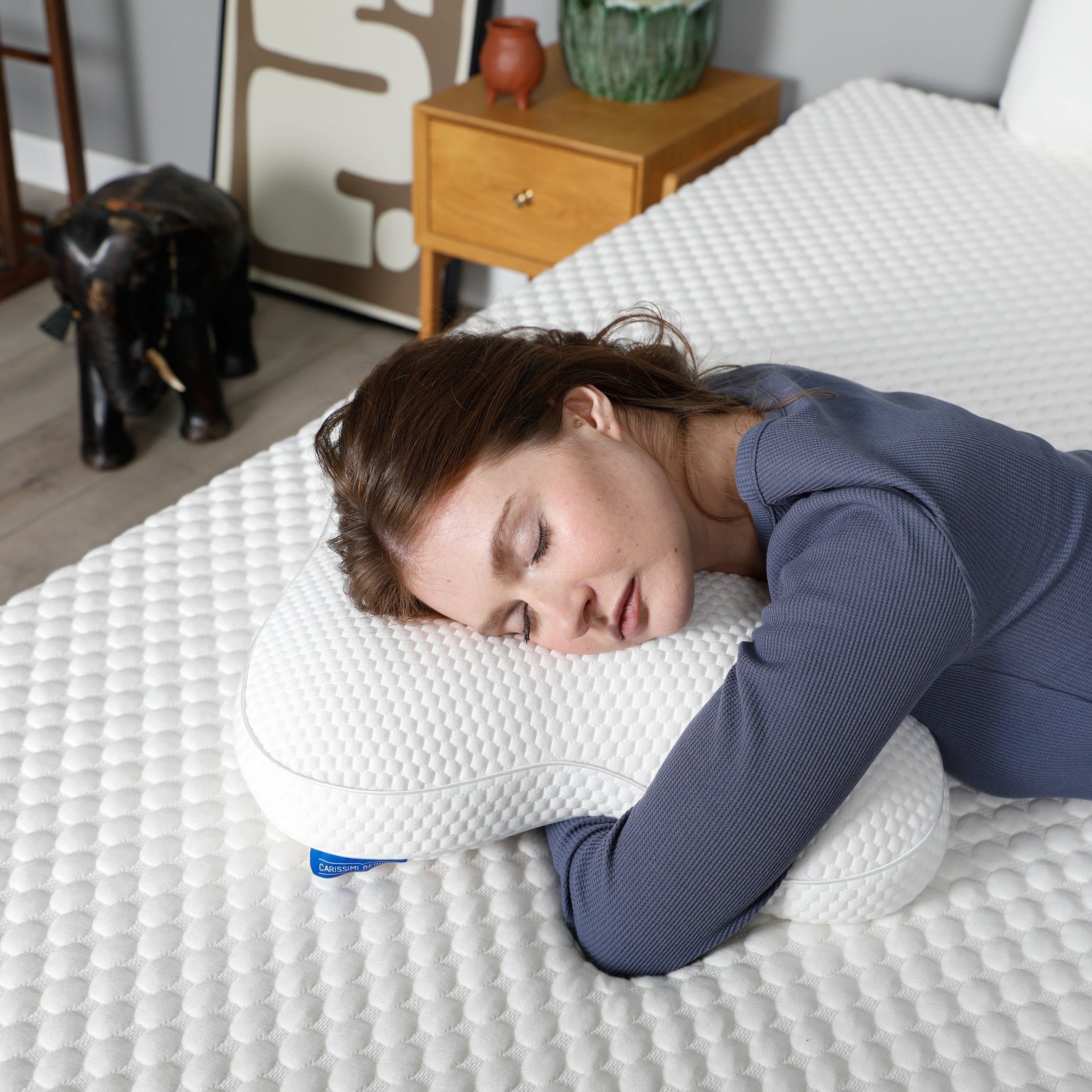 Carissimi Bedding Insomnia pagalvė – „Suraskite ramybę visur“
